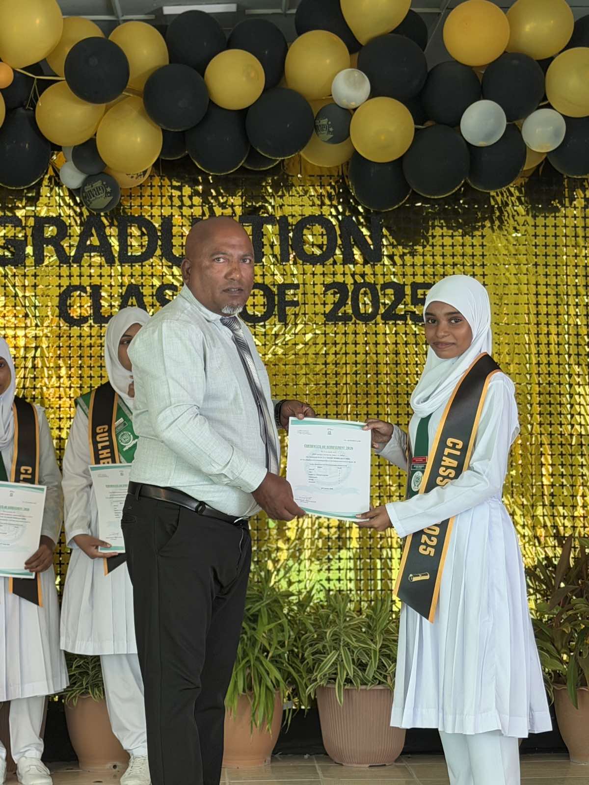 Grade 10 - CLASS 2025 - Graduation 