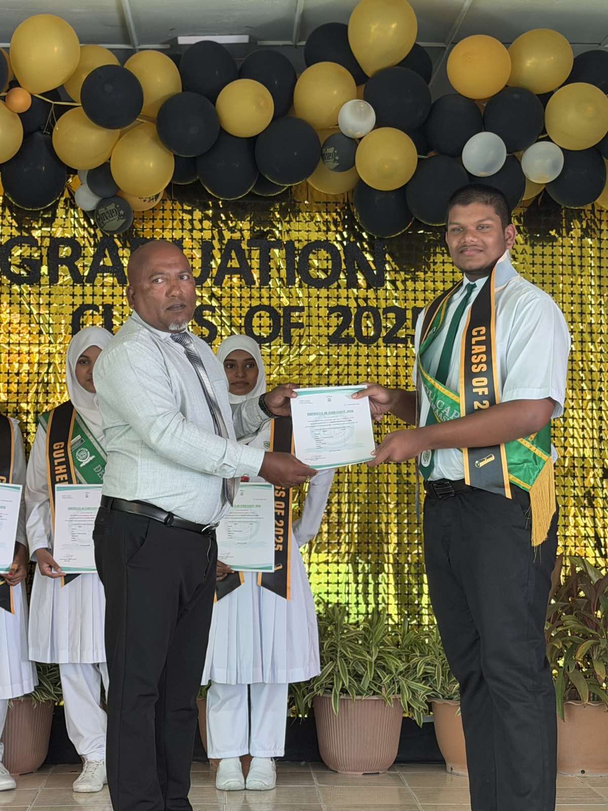 Grade 10 - CLASS 2025 - Graduation 