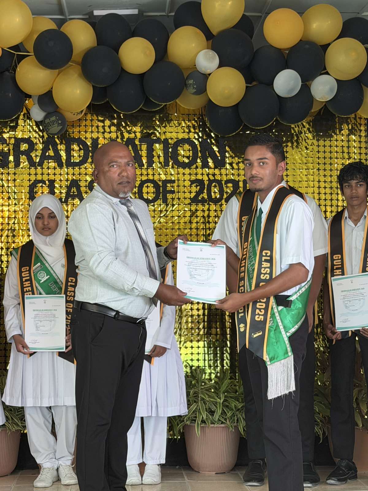 Grade 10 - CLASS 2025 - Graduation 